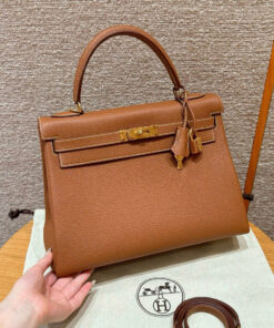 HERMES KELLY – 32 – GOLD – TOGO – GHW
