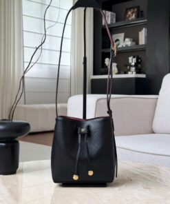 CHANEL BUCKET BAG 26B - MINI - BLACK - LAMBSKIN - GOLD