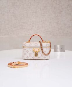 LV VANITY CHAIN POUCH – DUNE – MONOGRAM CANVAS – GOLD