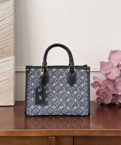 LV ONTHEGO – PM – BLEU – MONOGRAM EMBLEME – GOLD
