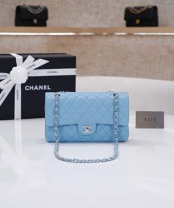 CHANEL CLASSIC – 25 – BLUE – CAVIAR – SILVER